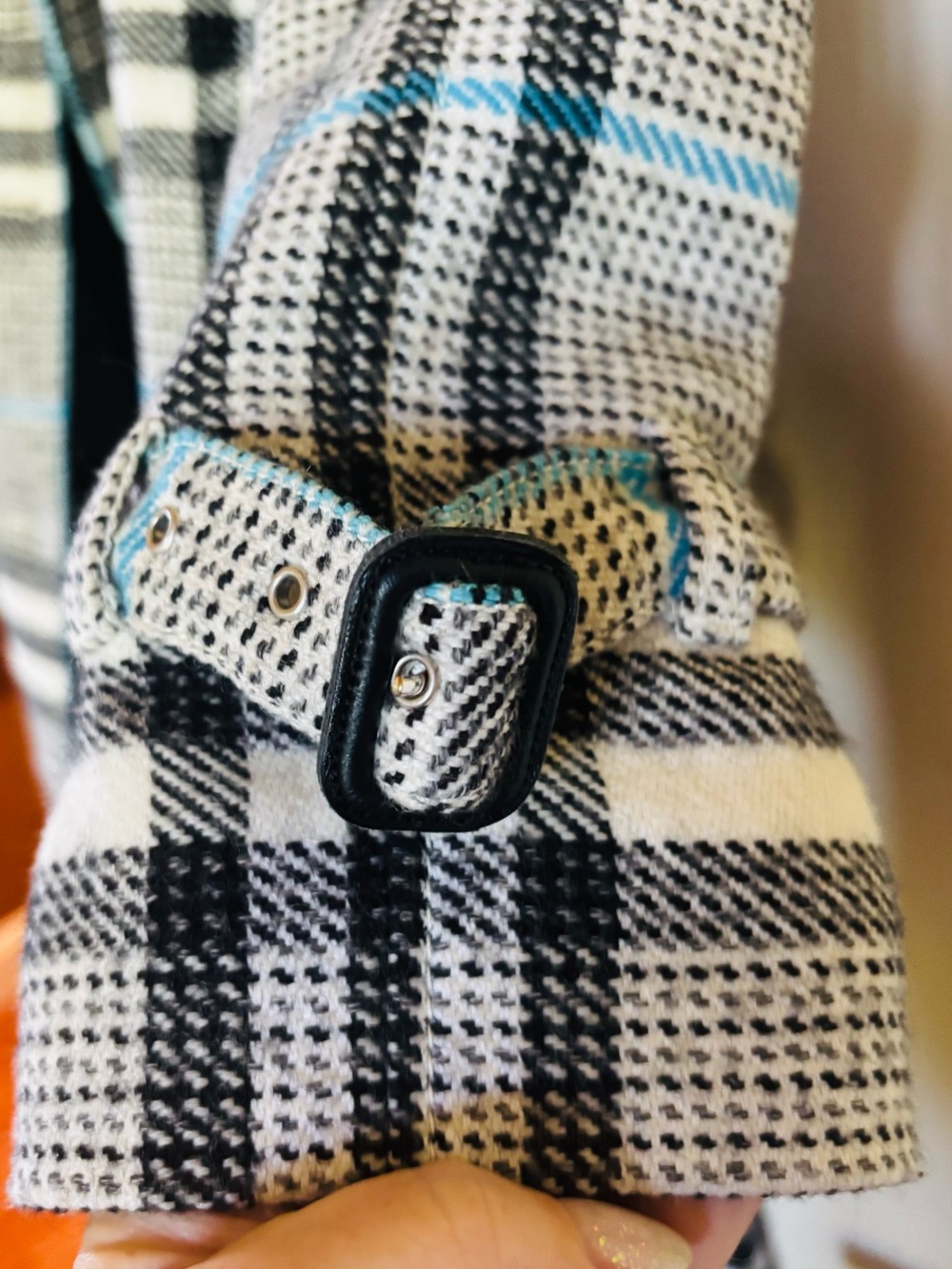 Burberry Black White Gray Plaid Trench Coat with Light Blue Accents - Picture 6 of 12
